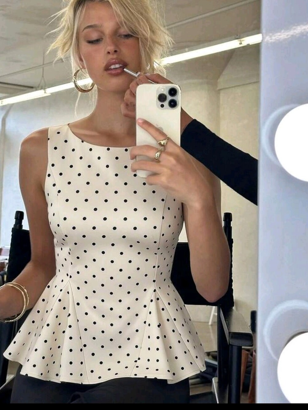 Elegant Retro Polka Dot Sleeveless Fitted Waist A-Line Blouse For Women,